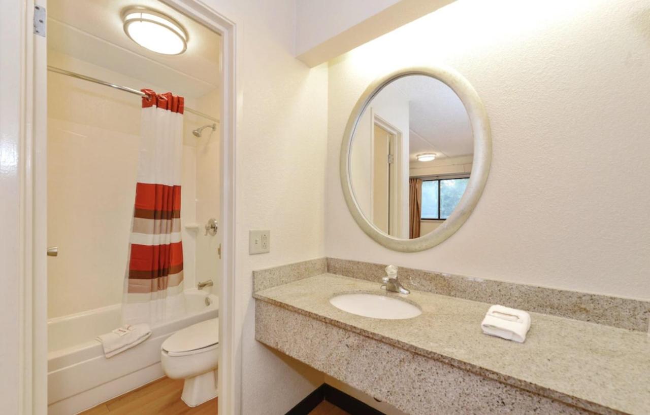 Fairbridge Inn Express Батон-Руж Екстер'єр фото